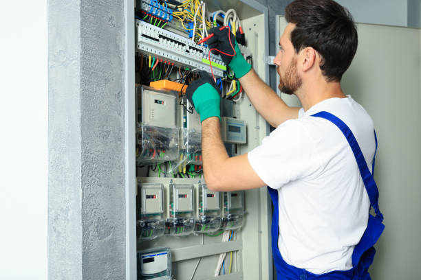 Best Residential Electrician Services  in Ferguson, MO